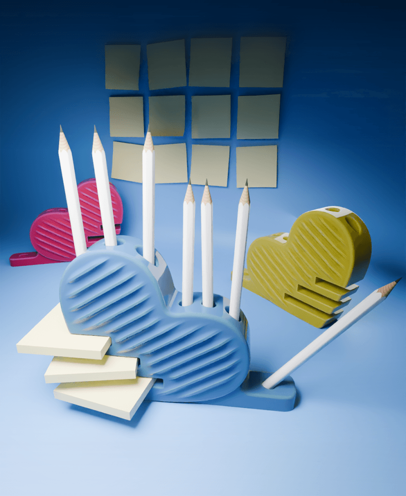 Heart Pencil Holder with Sticky Note Slot 3d model