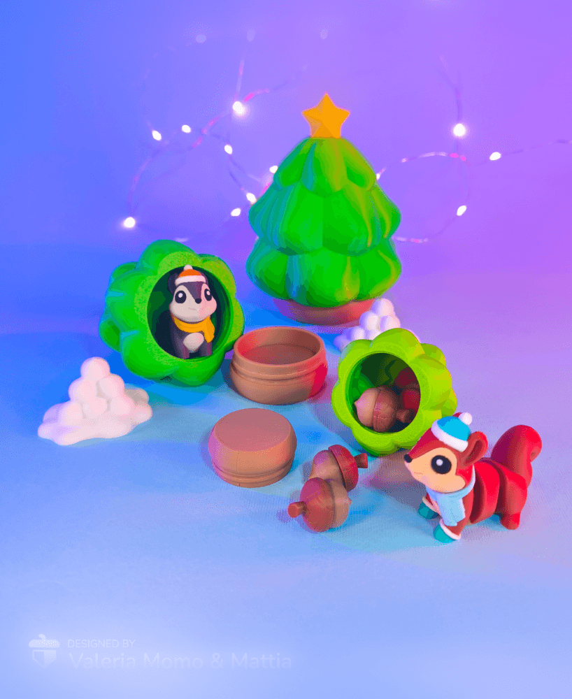 Xmas Tree Container & Ornament Keychain Option 3d model