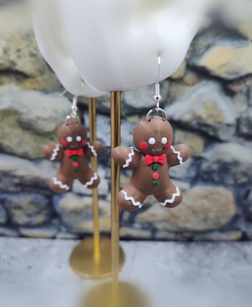 Gingerbread Man Earrings 3d model