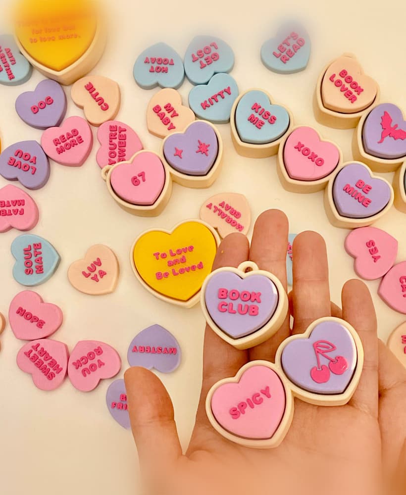 Customizable Valentines Conversation Heart Clicker Keychain Fidget Toy Bundle 3d model