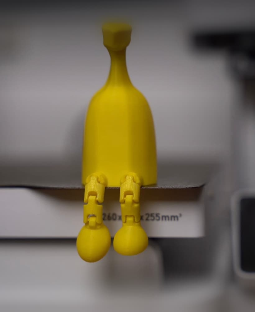bananna with articulated feet 3d model