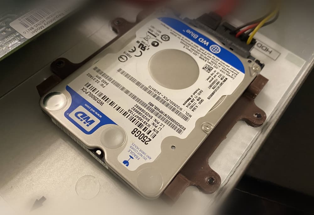 Supermicro cse-503l 2.5 hdd adapter 3d model