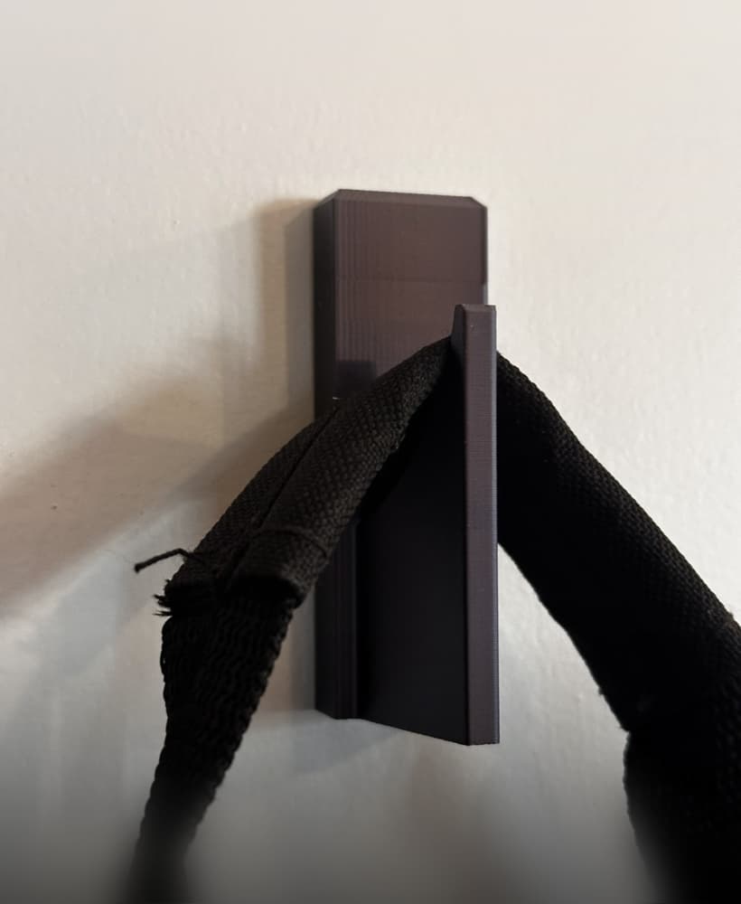 Renter friendly Hanger / Hook 3d model