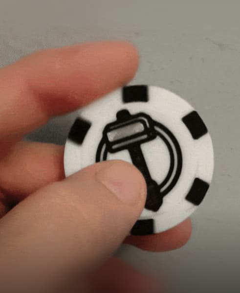 SpinMaker Chip – Customizable Spinning Maker Token 3d model