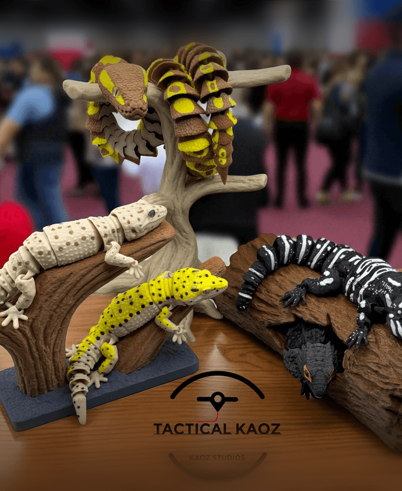 Flexy Reptile Display Stands – Three Included. Tree, Log and Combo 3d model