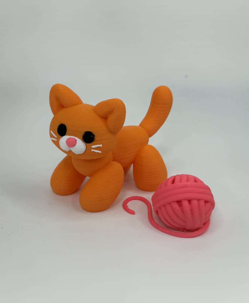 Balloon Cat With Yarn Ball 3d model