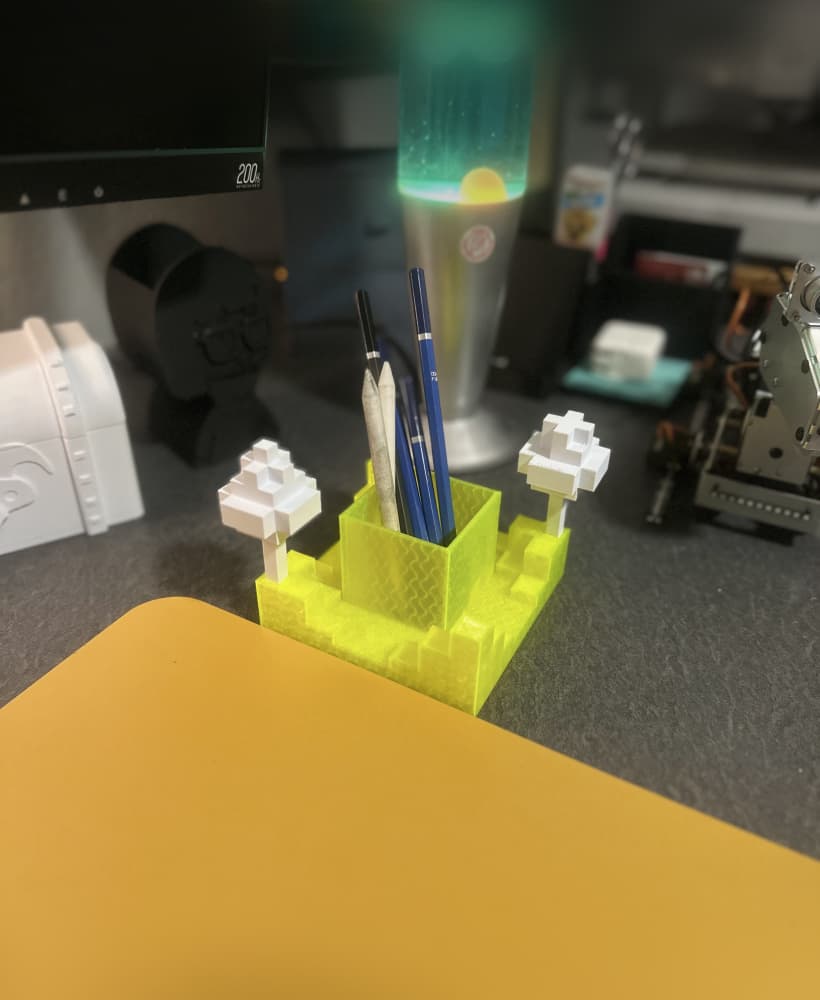 Minecraft Pencil Holder 3d model
