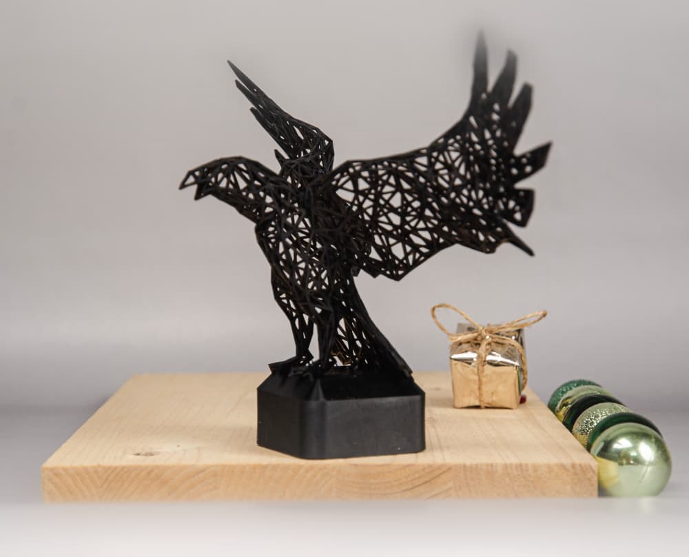 Raven on Base Grid Art Design - Pre-Supported 3d model