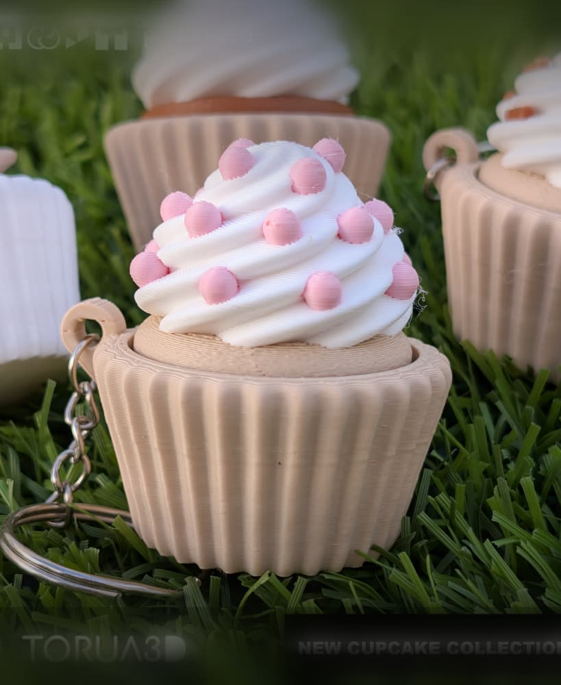 Beaded Cupcake Keychain (Mechanical Switch) 3d model