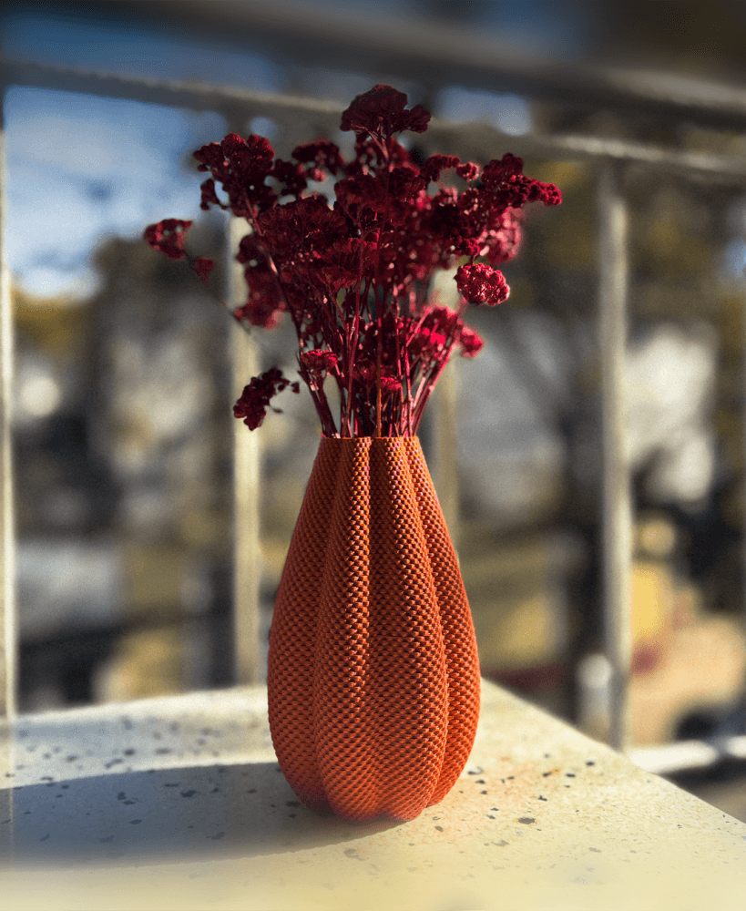 Sol Flower Vase - Vases & Planters By Lunfardo 3d model