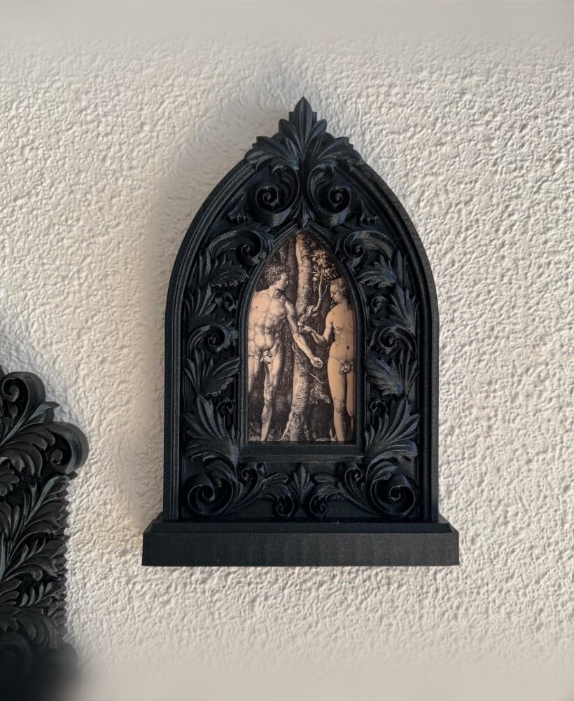 Verdant Photo Frame Victorian Gothic Gallery Wall 3d model