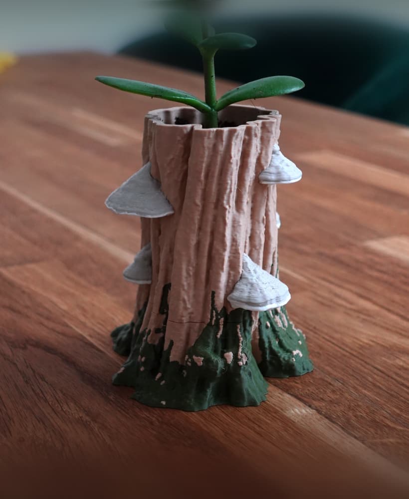 Tree trunk planter “Carpinus Betulus” 3d model