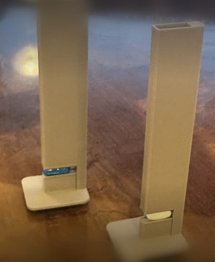 Gravity-Fed Pill and Tablet Dispensers 3d model