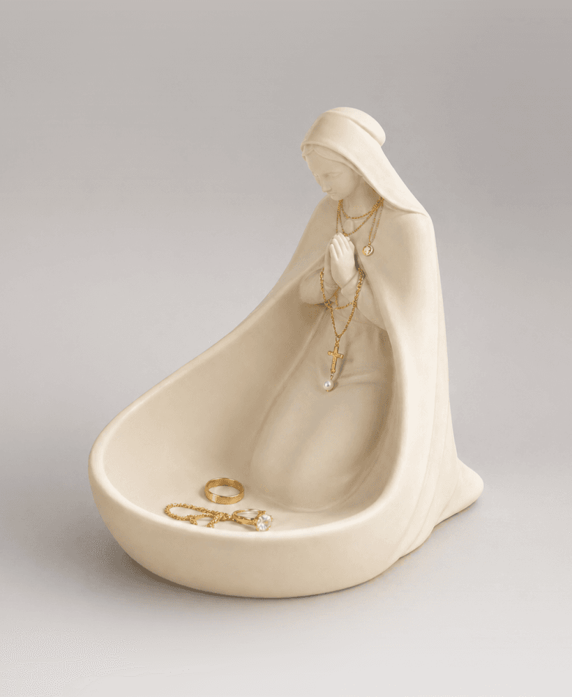 Virgin Mary Jewelry Tray STL – Rosary Holder & Christian Ring Dish 3d model