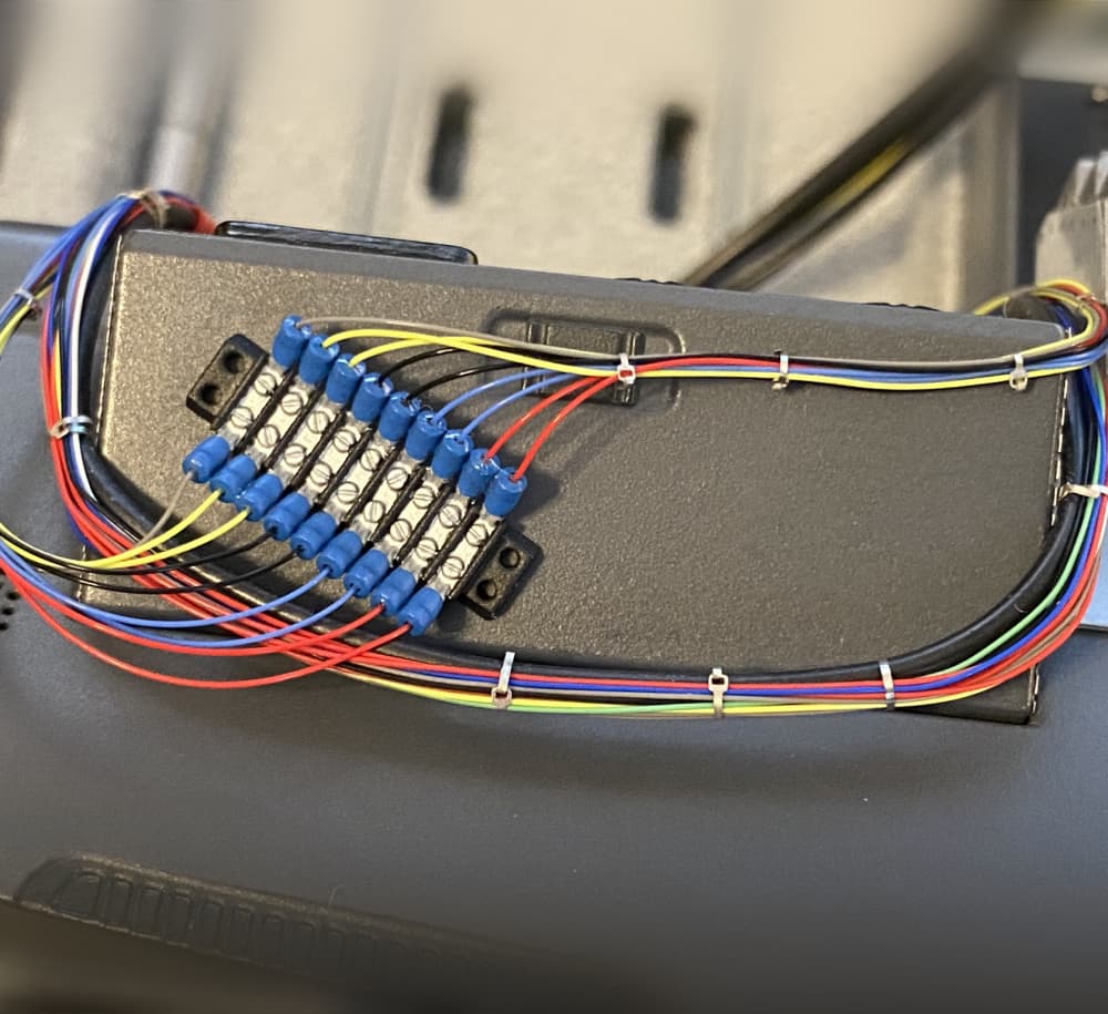 1:8 BTTF DeLorean Dashboard Wires Terminal 3d model