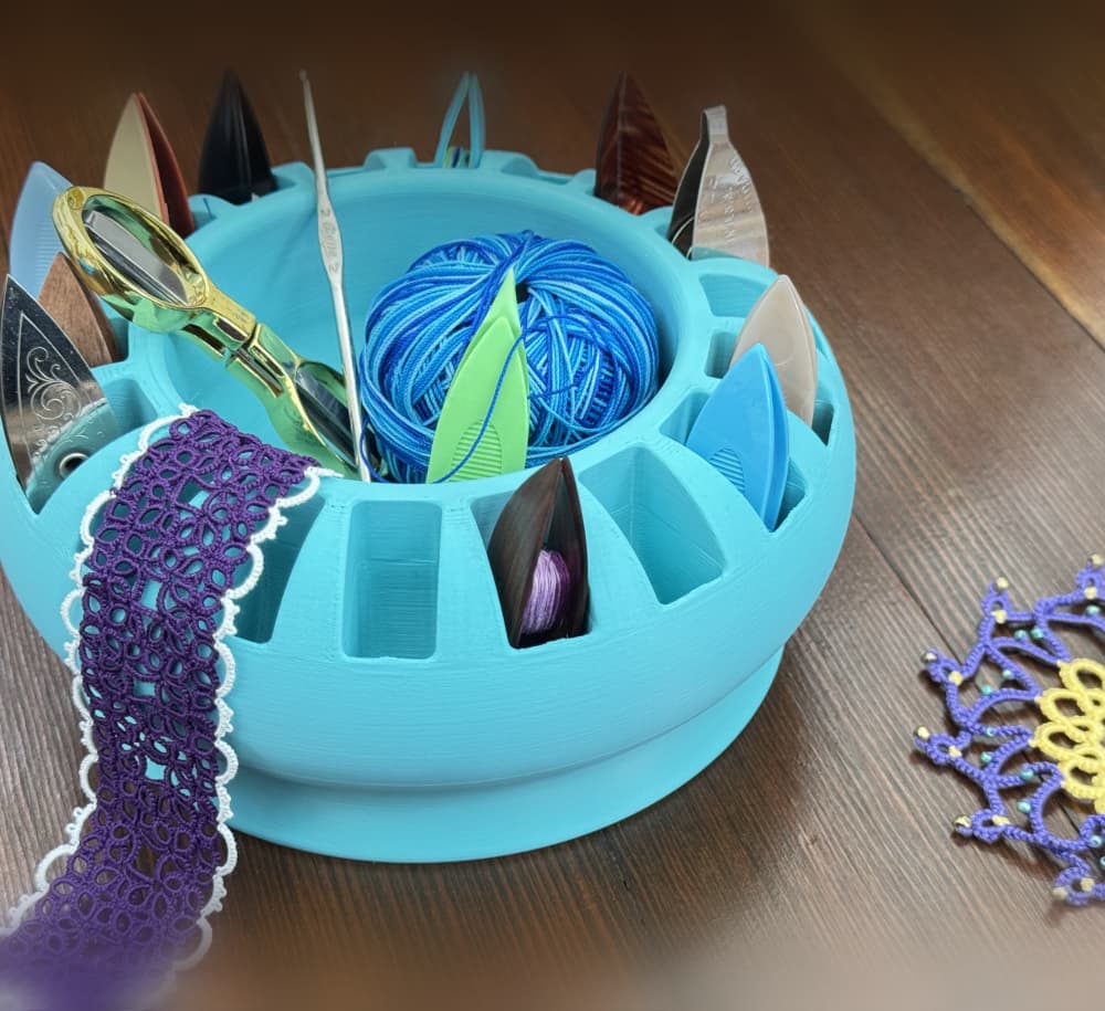 ShuttleShip S18 - Tatting Shuttle Caddy 3d model