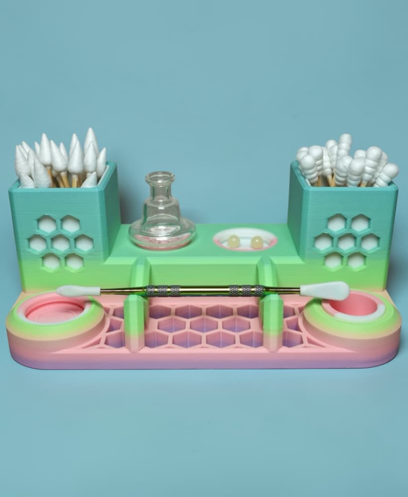 DabLite Pro Station - Dab Tool Organizer with Built-In Concentrate Catcher 3d model