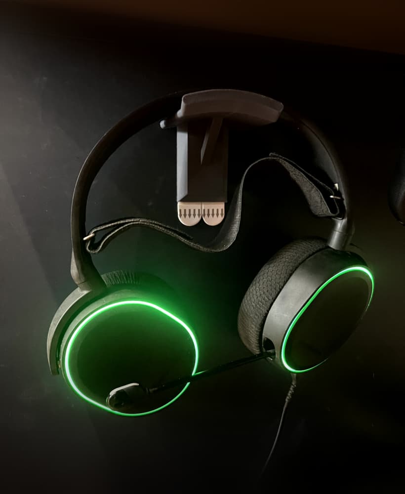 Wall Mounted Headset Holder 3d model