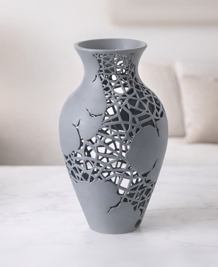 Cracked Flow Vase – Sculptural Vase with Organic Cutout Texture 3d model