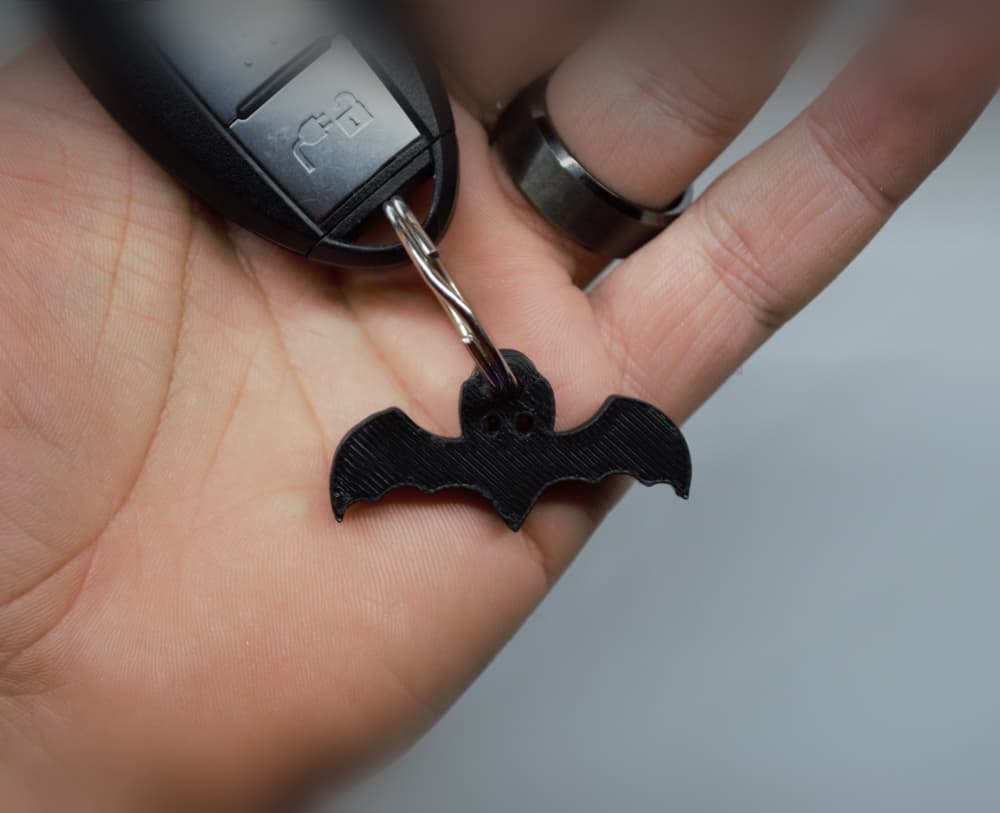 Simple Halloween bat keychain 3d model