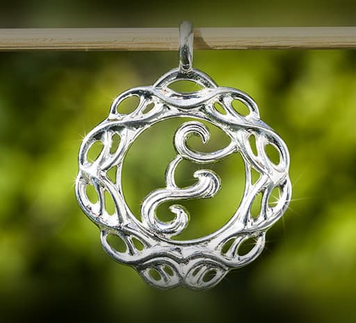 Spring of Living Water of Life Holy Water Symbol Necklace Pendant Gift 3d model