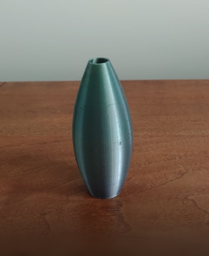 Xmas Bulb Style Vase 3d model