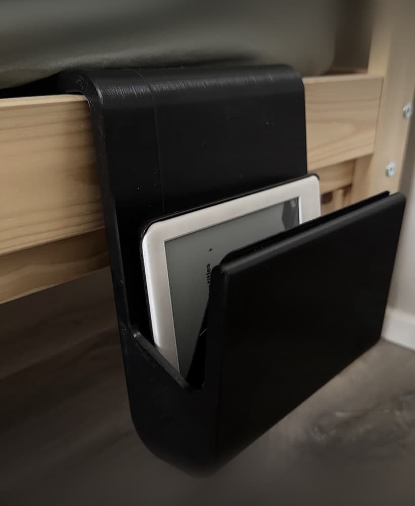 e-reader / book bed holder 3d model