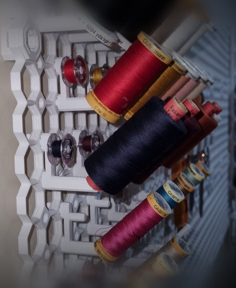 Bobbin and Thread holder v2.step 3d model