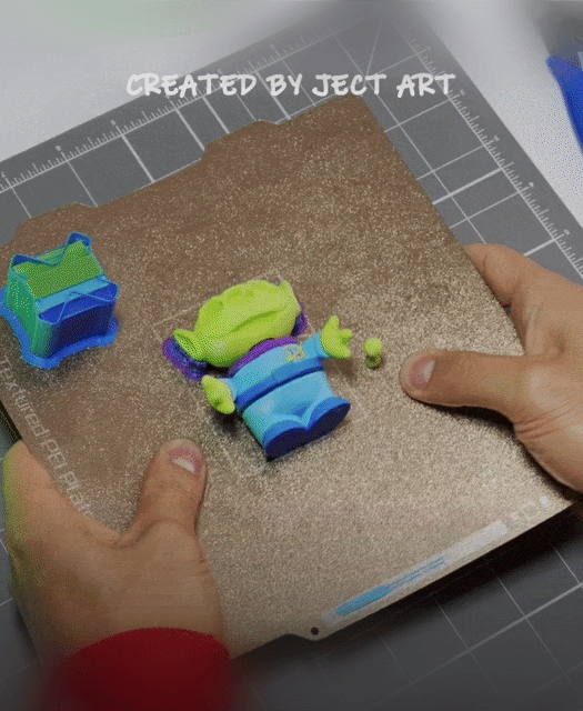 Alien Flexible — Figura articulada imprimible 3d model