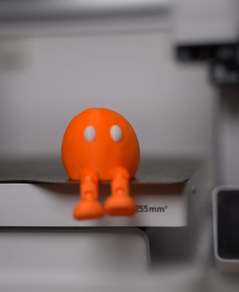 orange with articulated feet 3d model