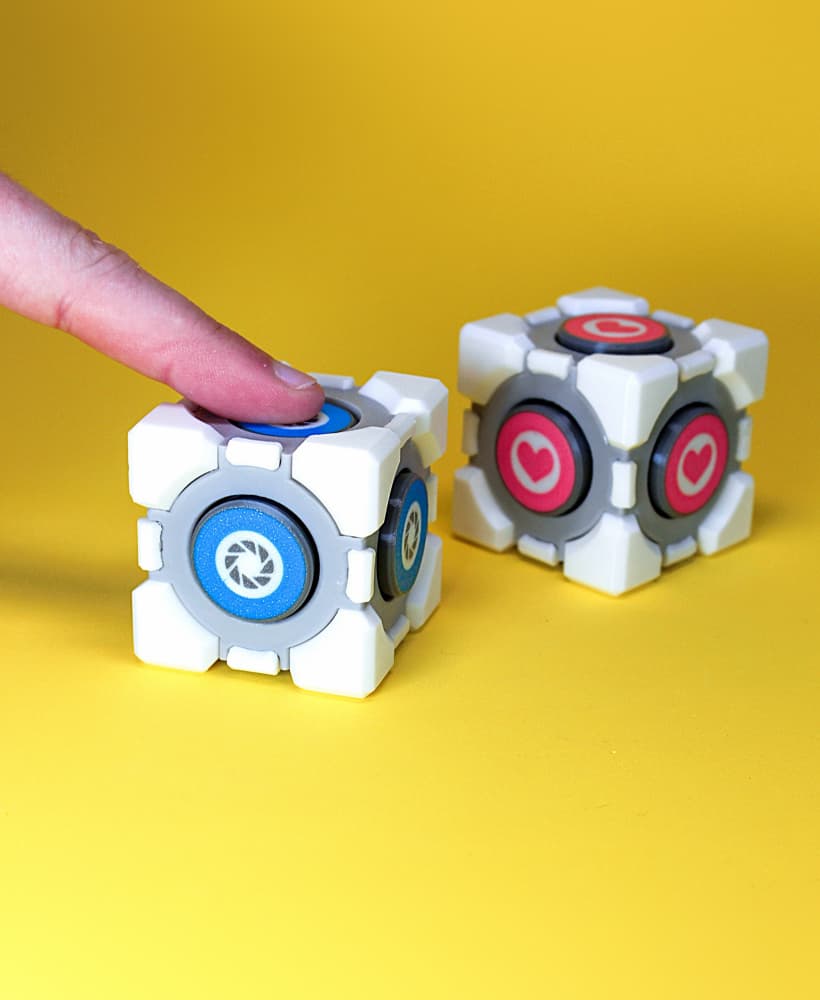 Companion CUBE Fidget Clicker - Portal 3d model