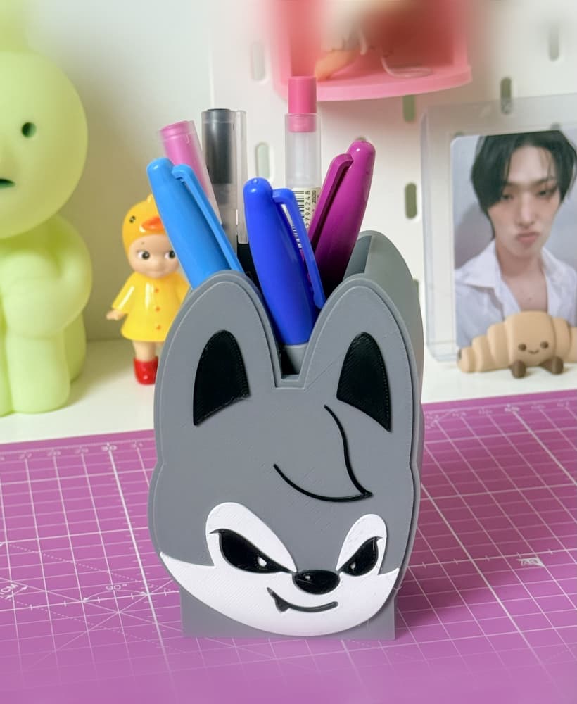 SKZOO wolfchan pencilholder 3d model