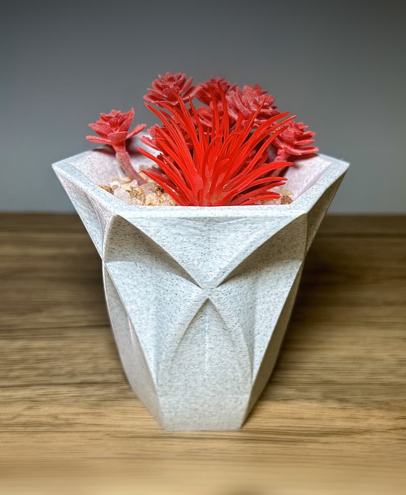 Faceted Vase 3d model