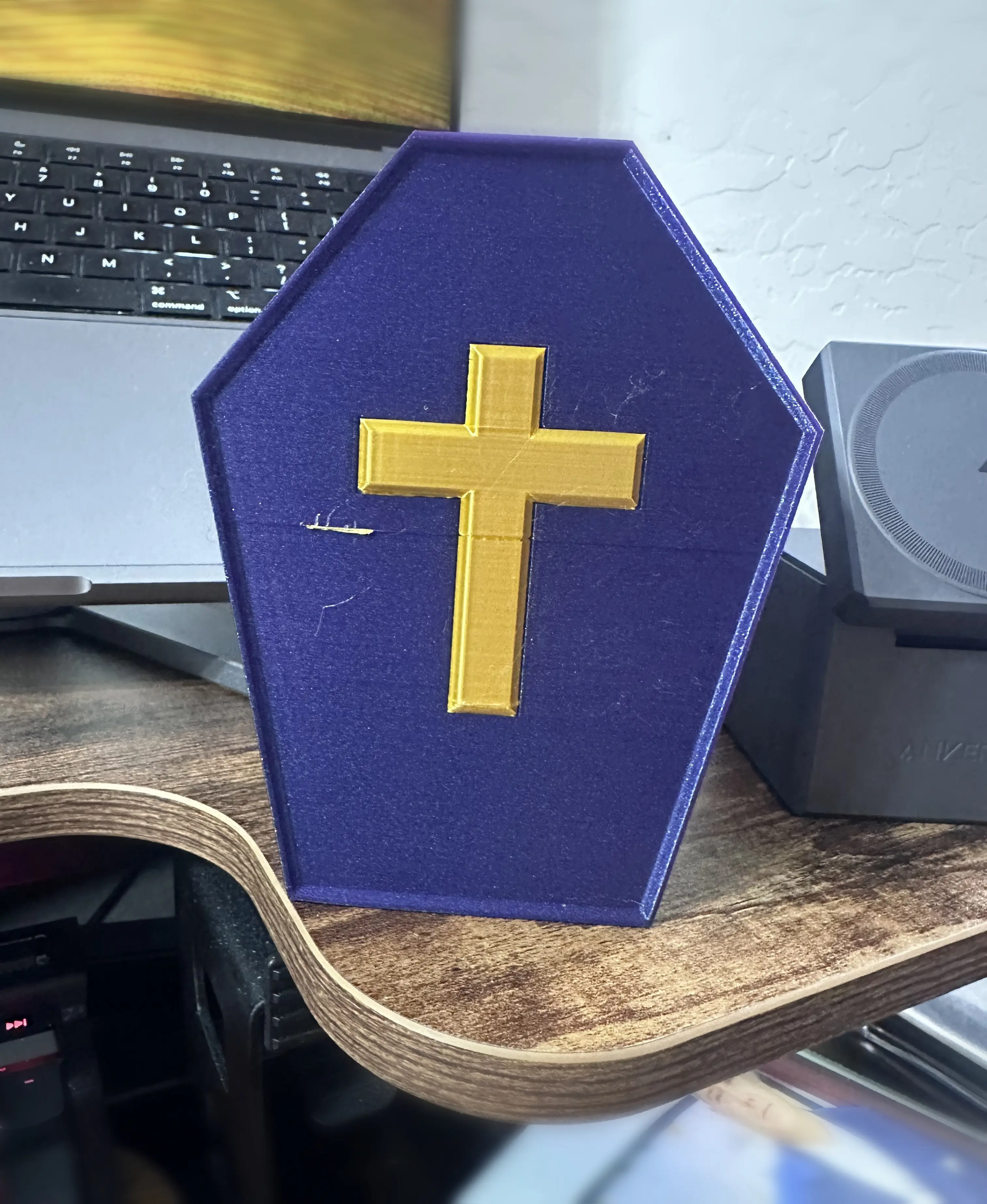 Coffin, Display, Box, for Care Bear Dracula, print in place, articulate 3d model