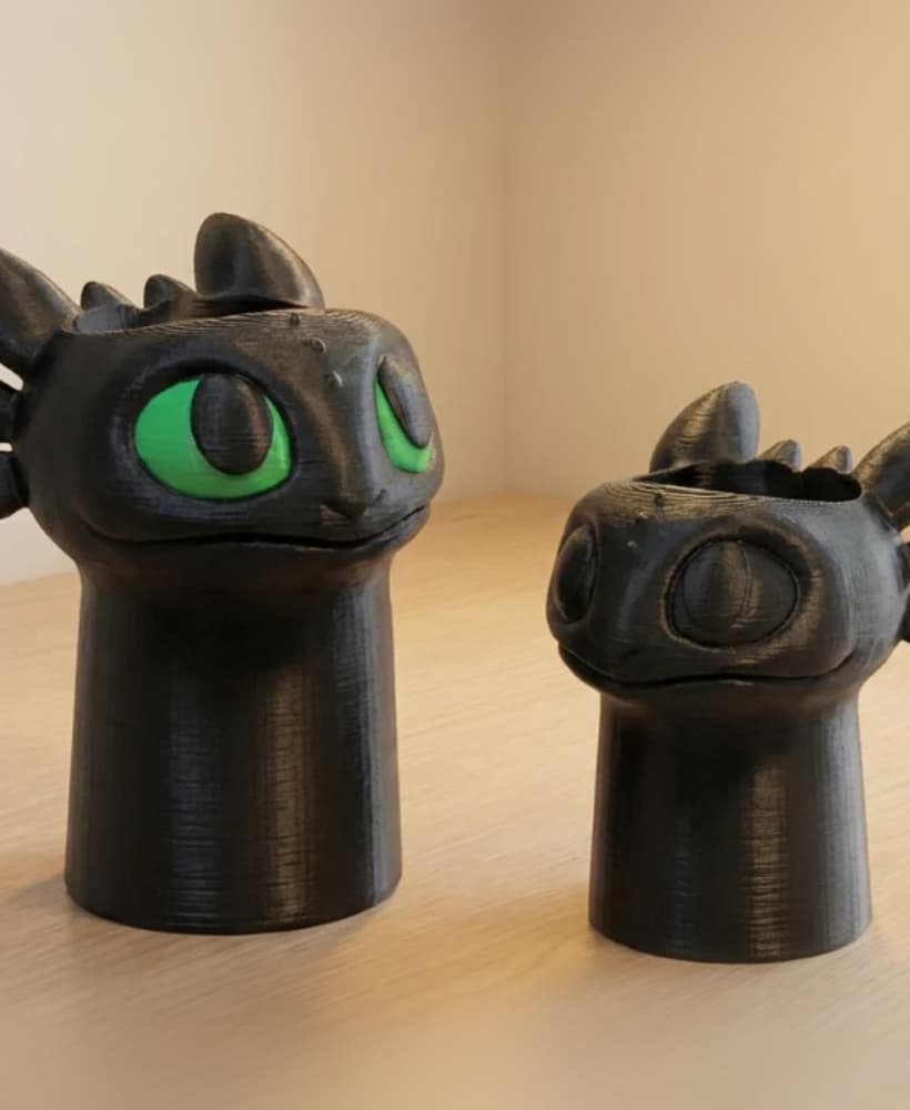 TOOTHLESS DRAGON HOLDER 3d model