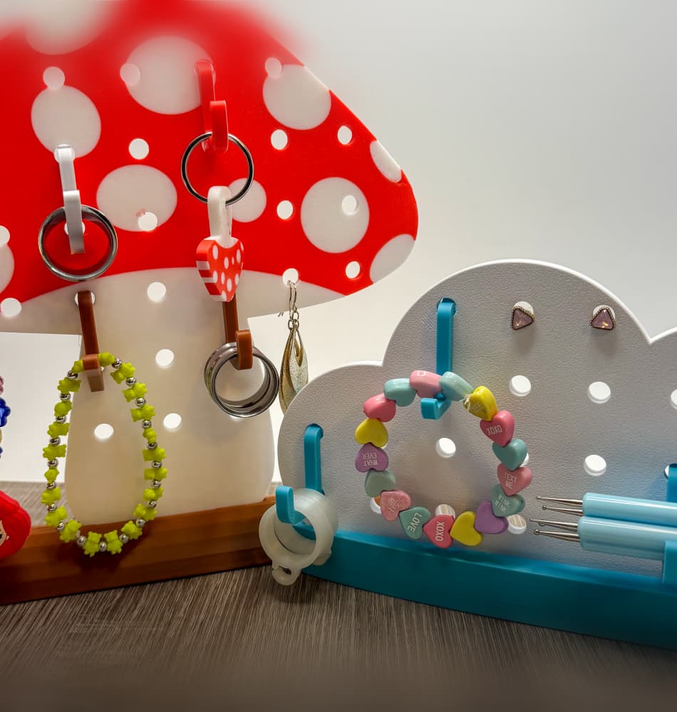 Desktop Pegboard - Amanita & Cloud 3d model