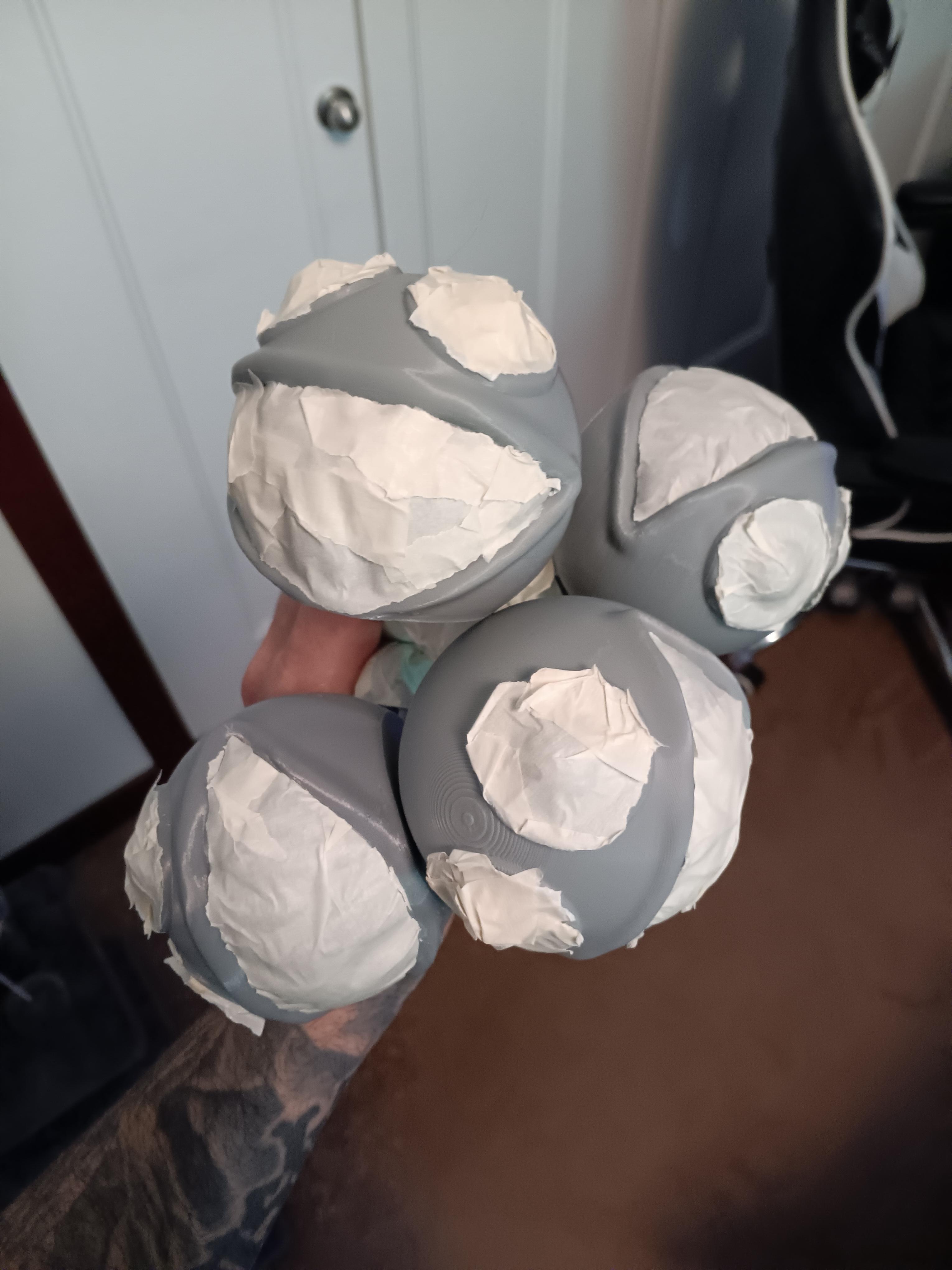 prepping chain chomps to paint