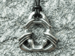 Samurai Bushido Leather Cord Necklace Pendant Ninja Ninjutsu Fantasy Japan Jewelry Gift 3d model