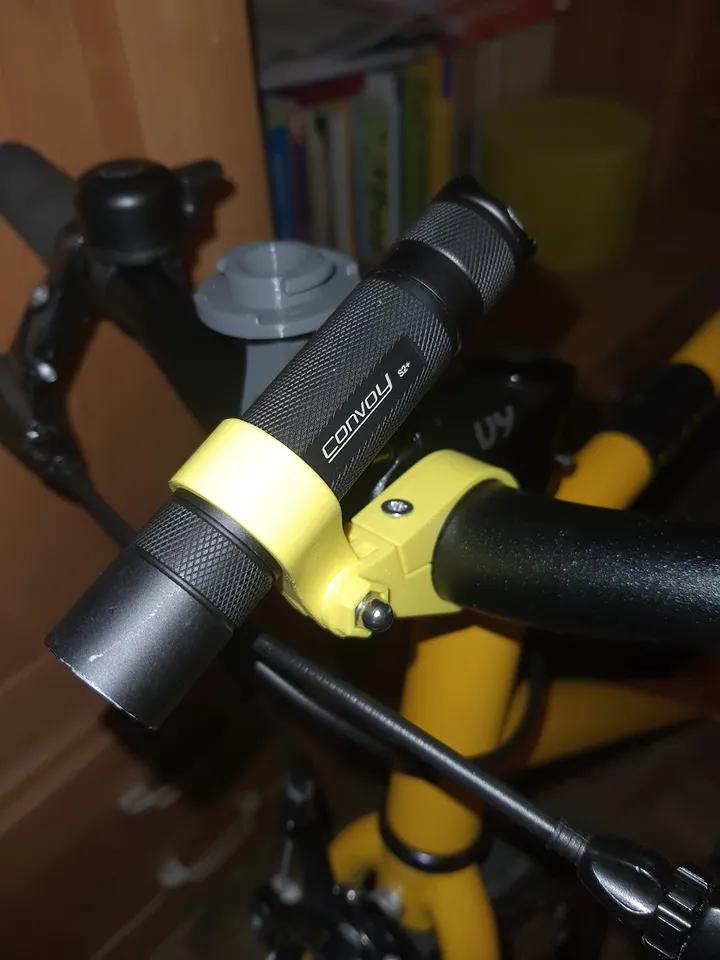 handlebar bike mount for Convoy S2+ flashlight 3d model