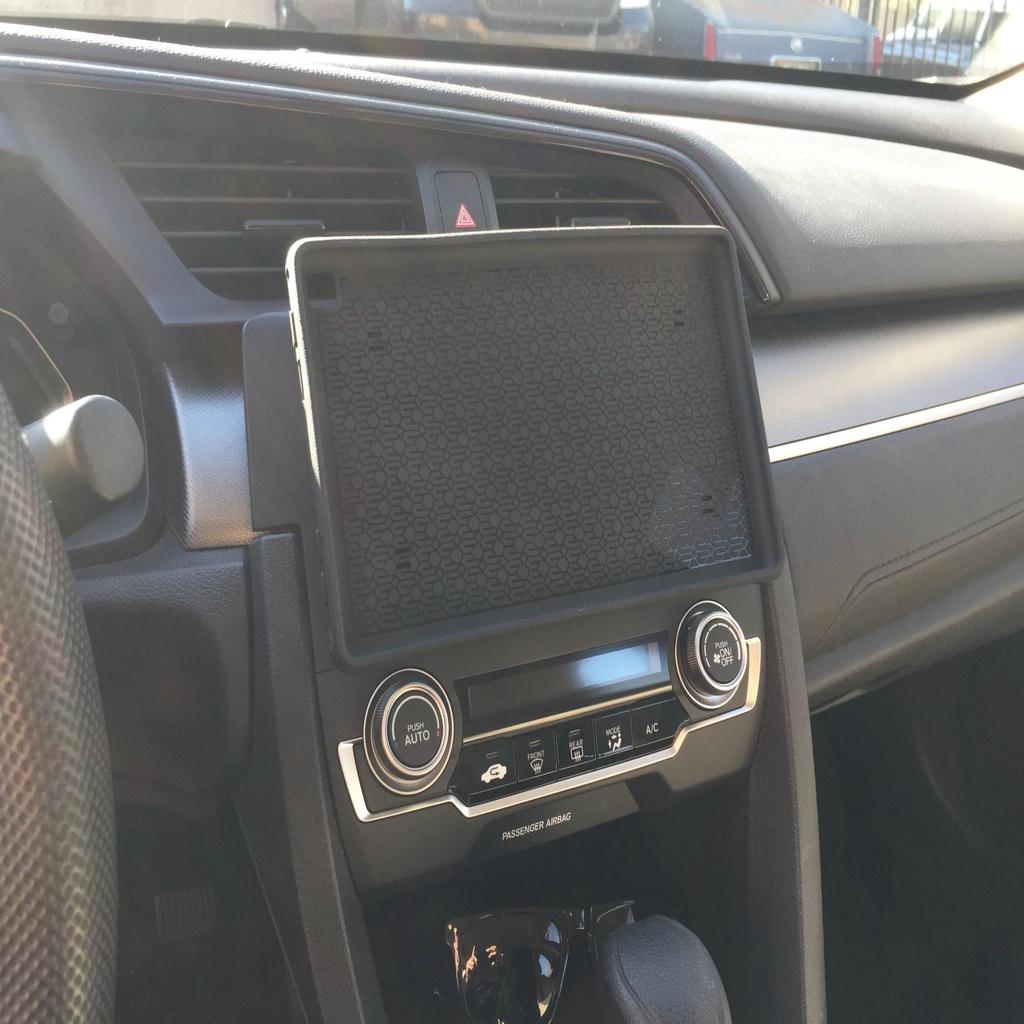 2016- Honda Civic (non-navigation models) Radio Knob Cap for Tablet Mounting 3d model
