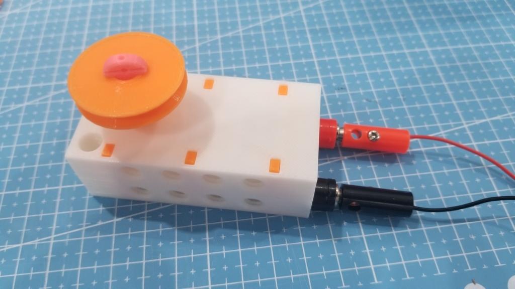 STEMFIE Yellow Gearbox Enclosure - Single sided 3d model