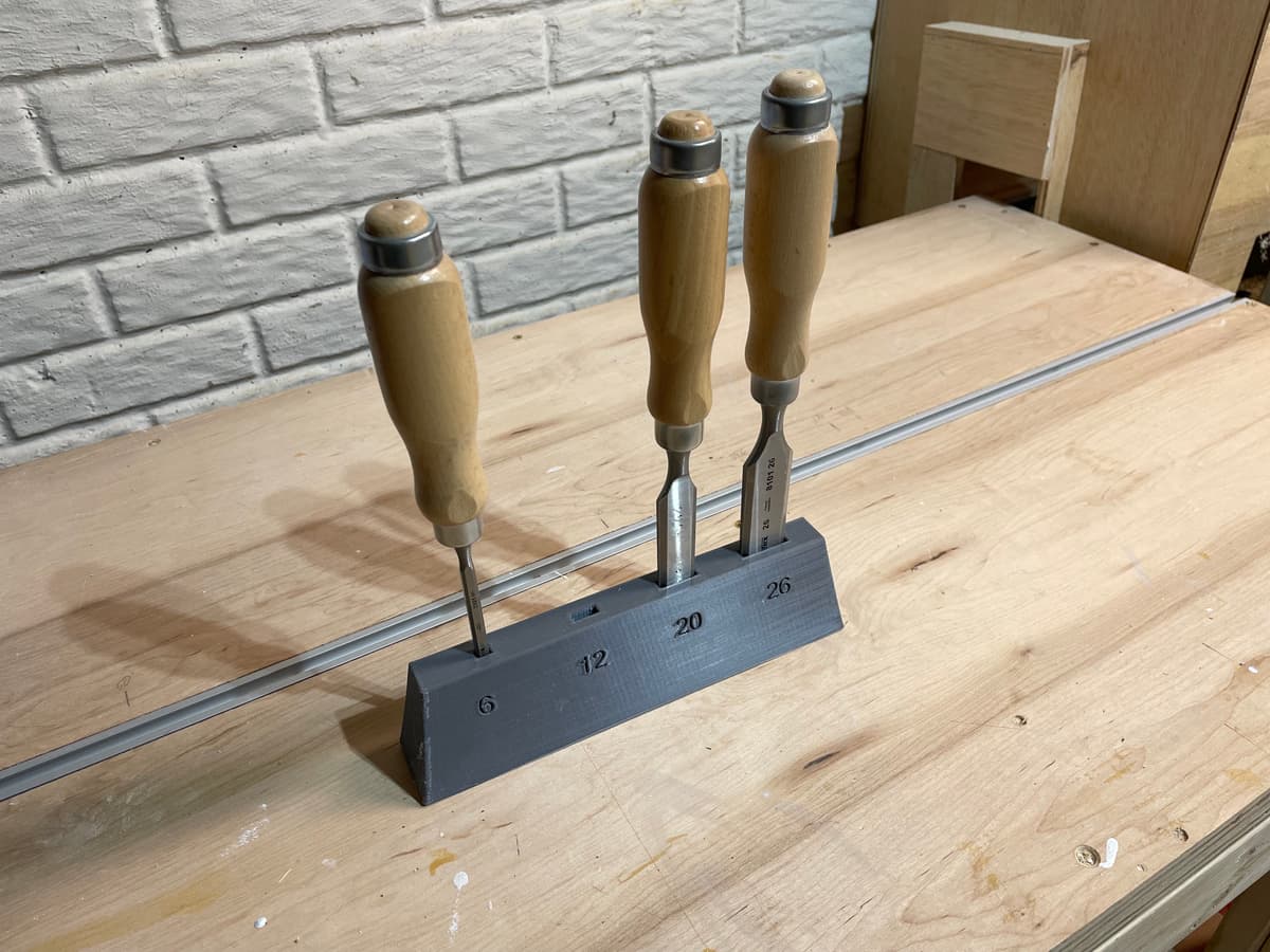 Bench Top Chisel Rack Chisel Rack.stl - 3D model by dvn711 on Thangs