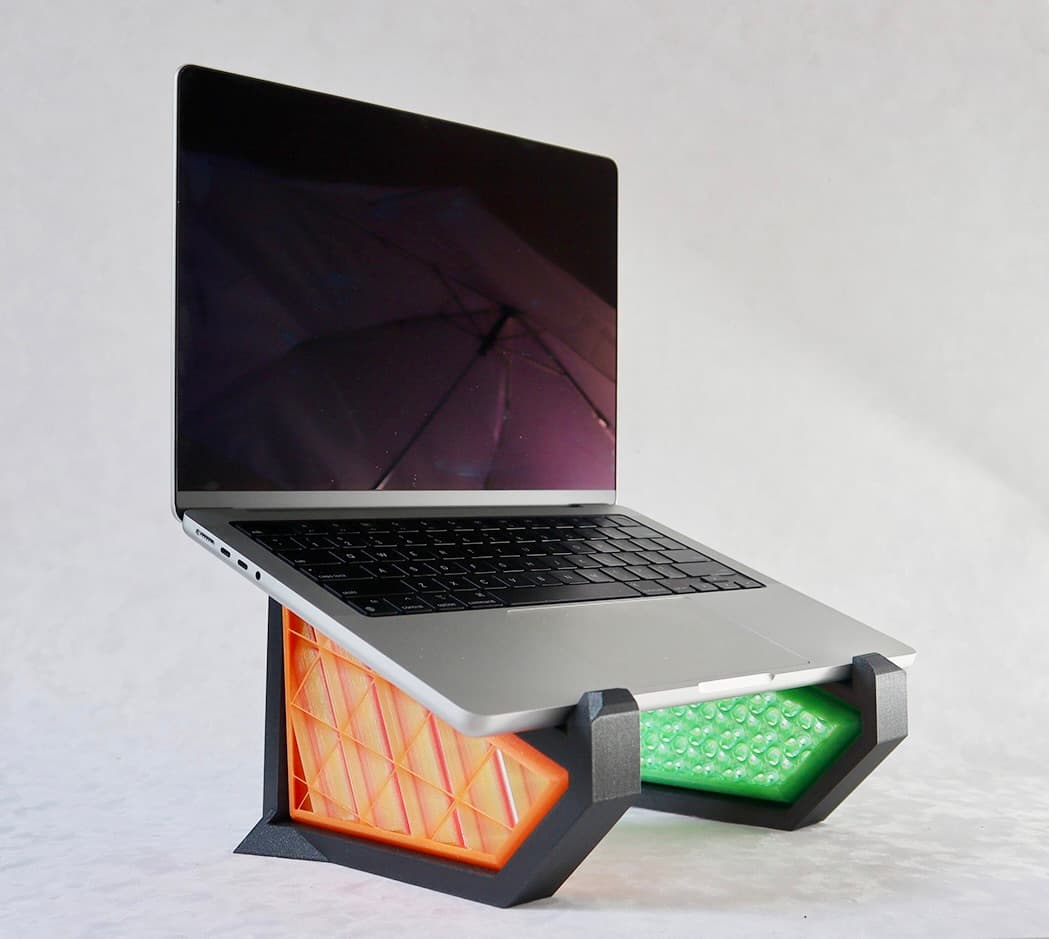 Laptop Riser Graphic Modular Laptop Riser - 3D model by buddhabeard on Thangs