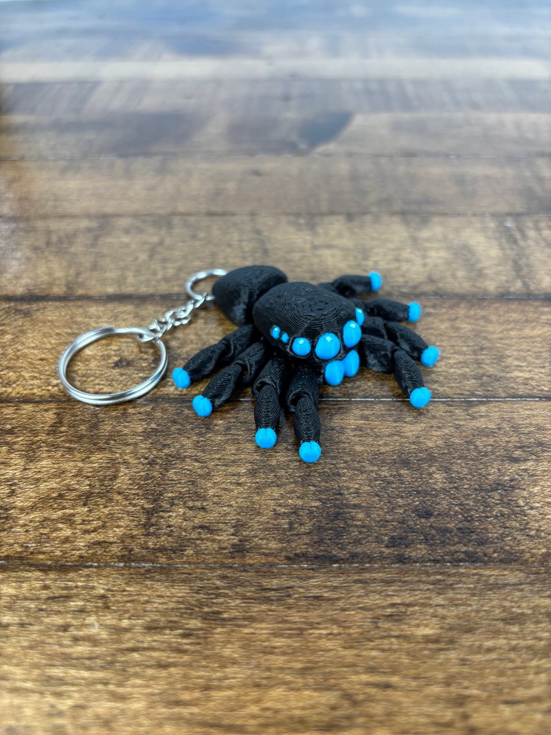 Spider Fidget Keychain - 3D model by Built Over Bot on Thangs