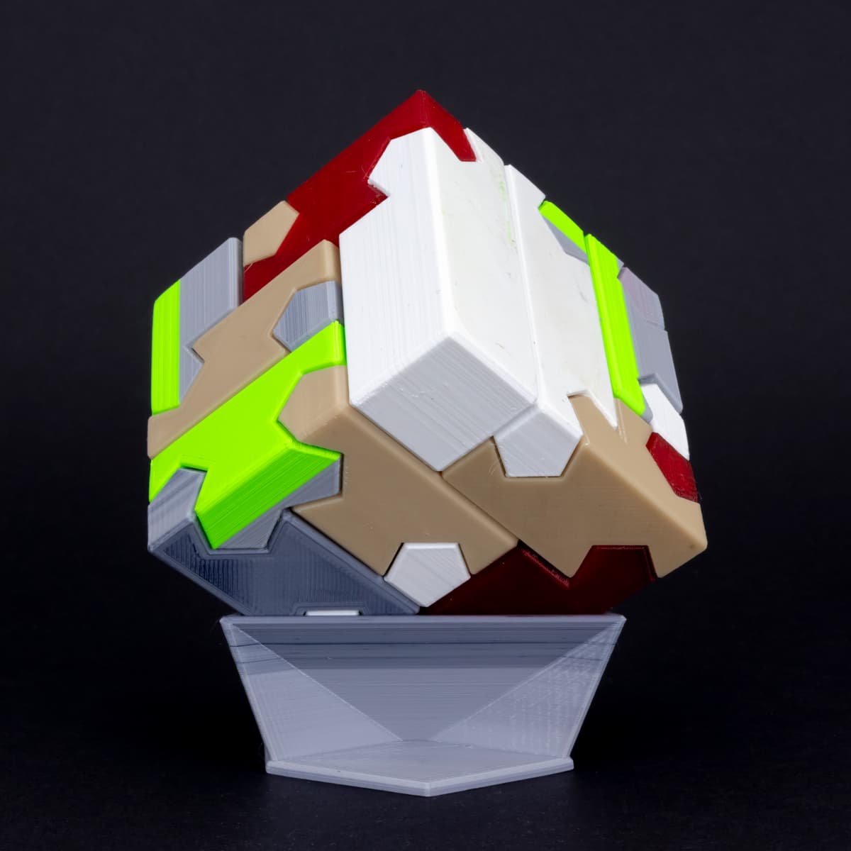 Oostifun MO FANG GE Gear Cube 3x3 Puzzle Cube Puzzles 3D 3x3x3 Cubes Puzzle Lisse Cube Twist avec Un trépied Cube (Noir) | Votre wishlist sur Oostifun MO FANG GE Gear Cube 3x3 Puzzle Cube Puzzles 3D 3x3x3 Cubes Puzzle Lisse Cube Twist avec Un trépied Cube (Noir) | Votre wishlist sur