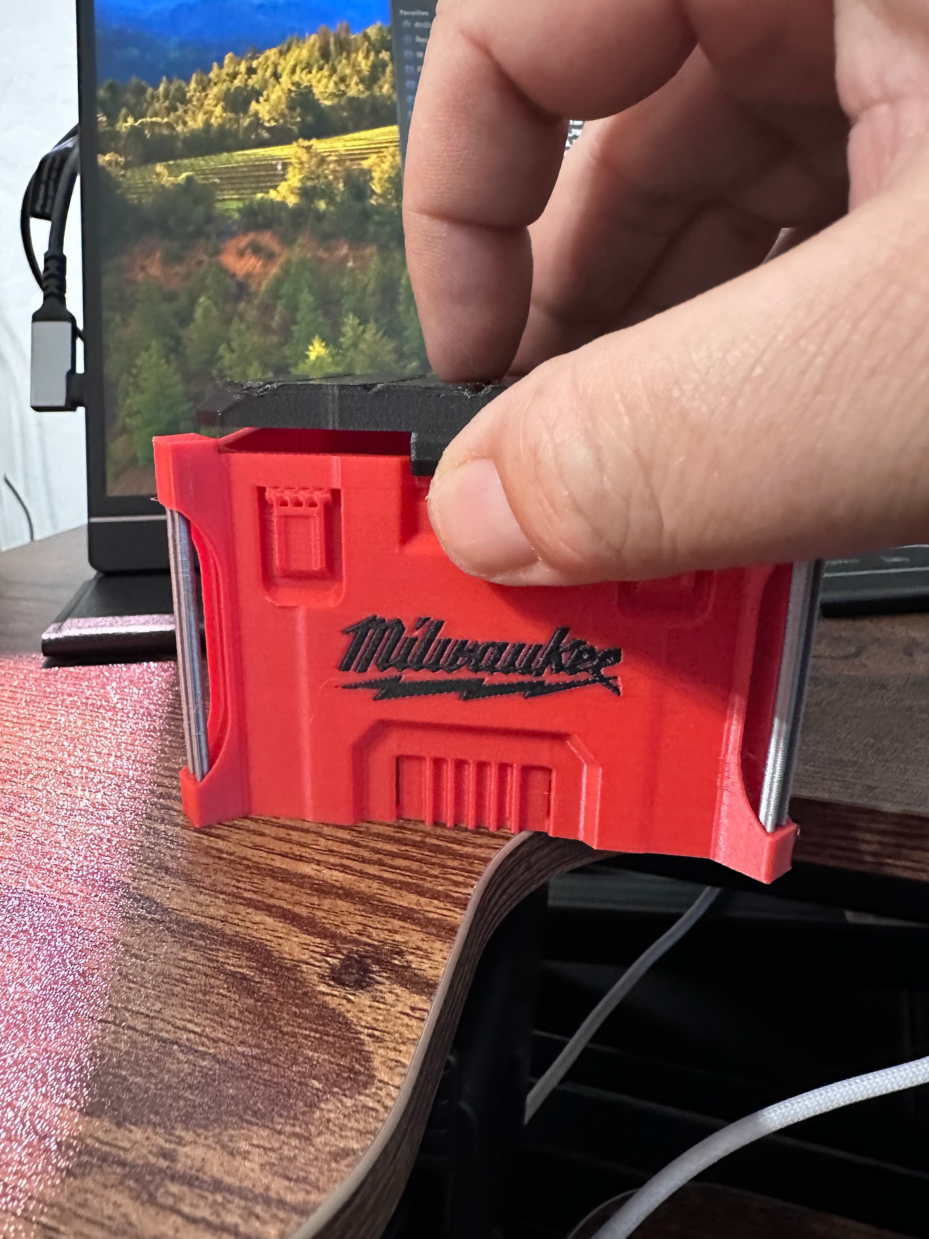 Sample Box Milwaukee MINI MILWAUKEE PACKOUT BOX - GENERAL STASH CONTAINER - WITH LID AND ...