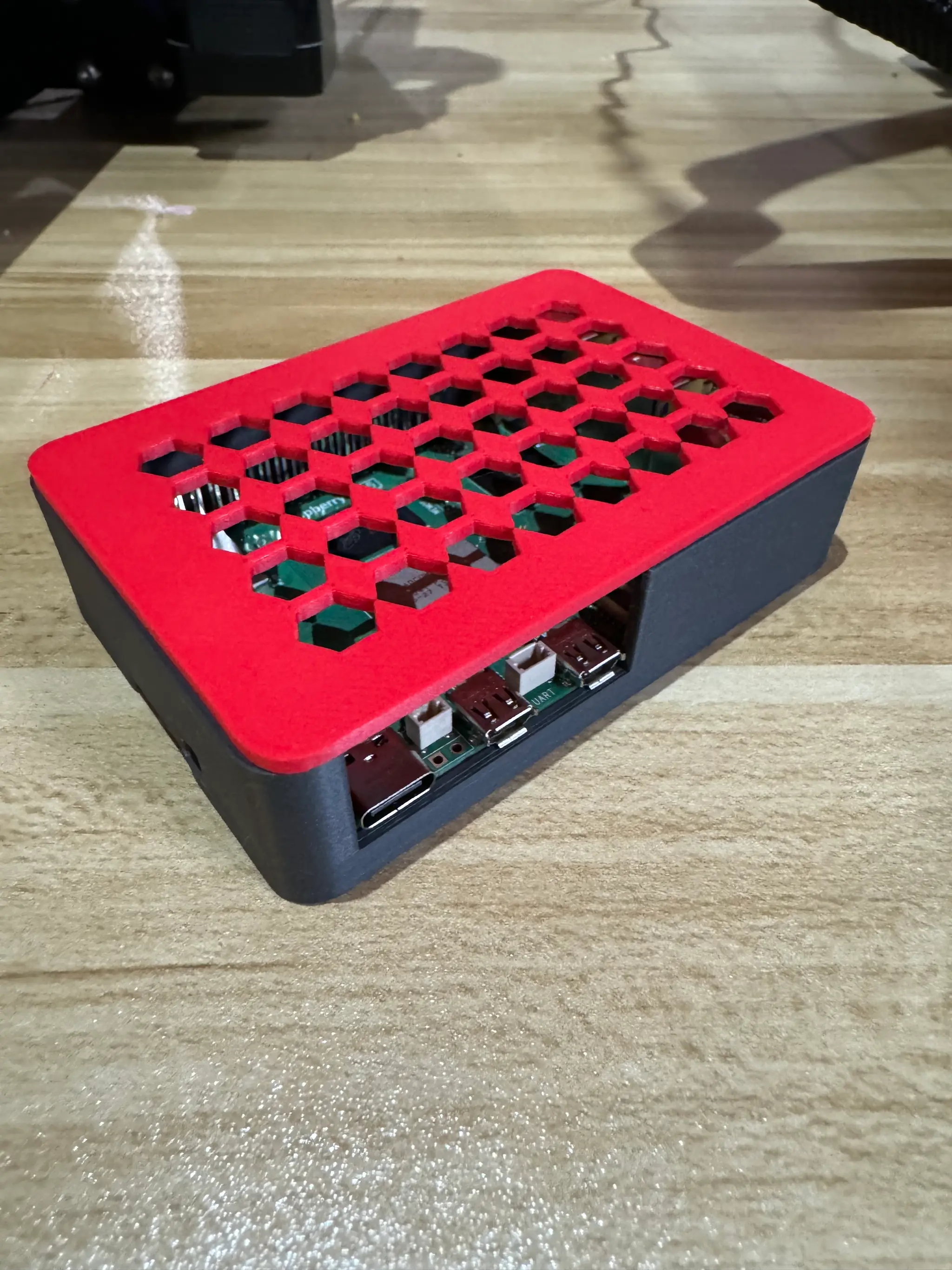 Raspberry Pi 5 case - Retro tower desktop - 3D model by Xavior93 on Thangs