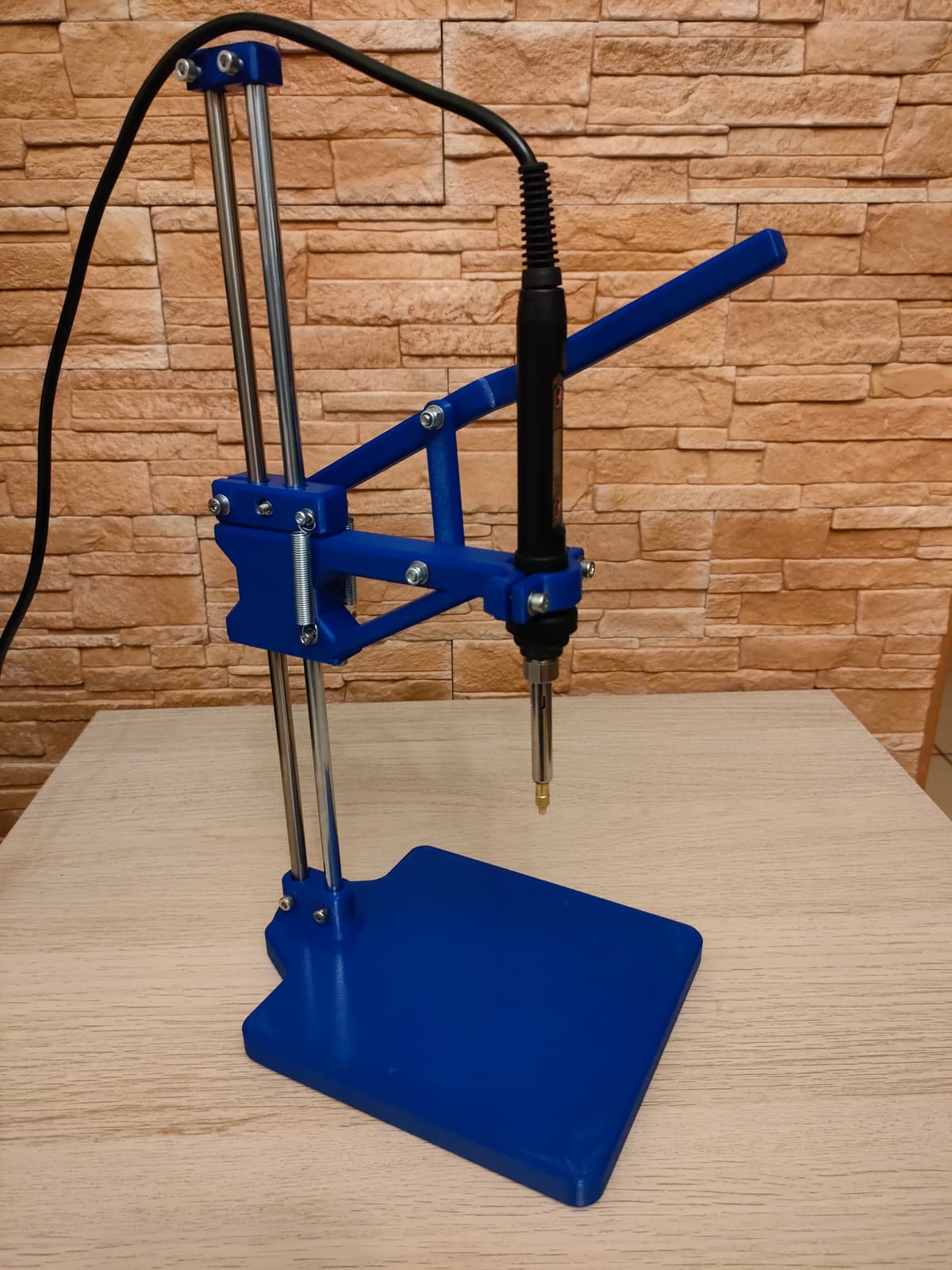 Thread Insert Press Machine Soldering Iron Press for Threaded Inserts - 3D model by DGA on Thangs