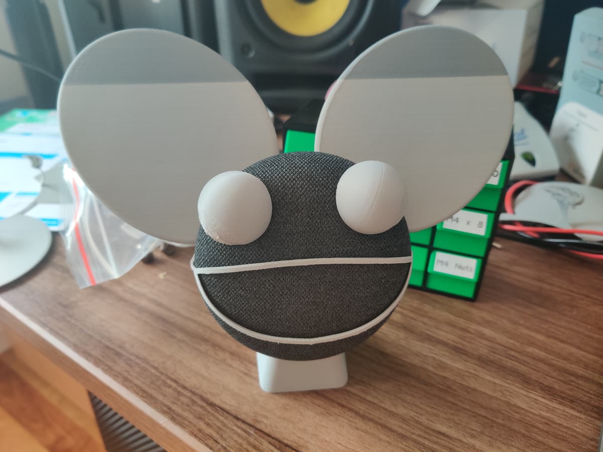 2 X DEADMAU5 NOIR & ROUGE MINI ENCEINTE THINGIE NEUF OFFICIEL 2 X DEADMAU5 NOIR & ROUGE MINI ENCEINTE THINGIE NEUF OFFICIEL