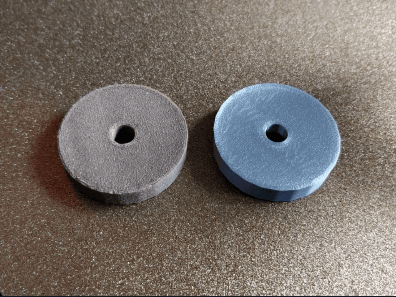 Single 45 RPM Adapter 3D model by TheCraftyMaker on Thangs